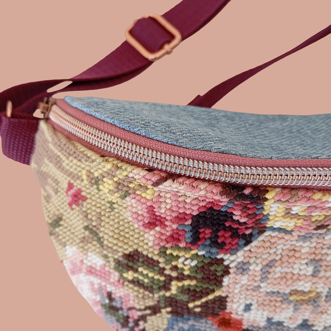 Sac Banane Canevas Upcycling